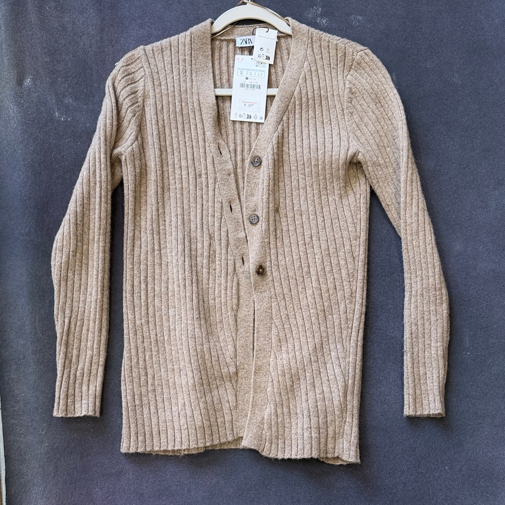 Zara Women's Beige Ribbed Cardigan
